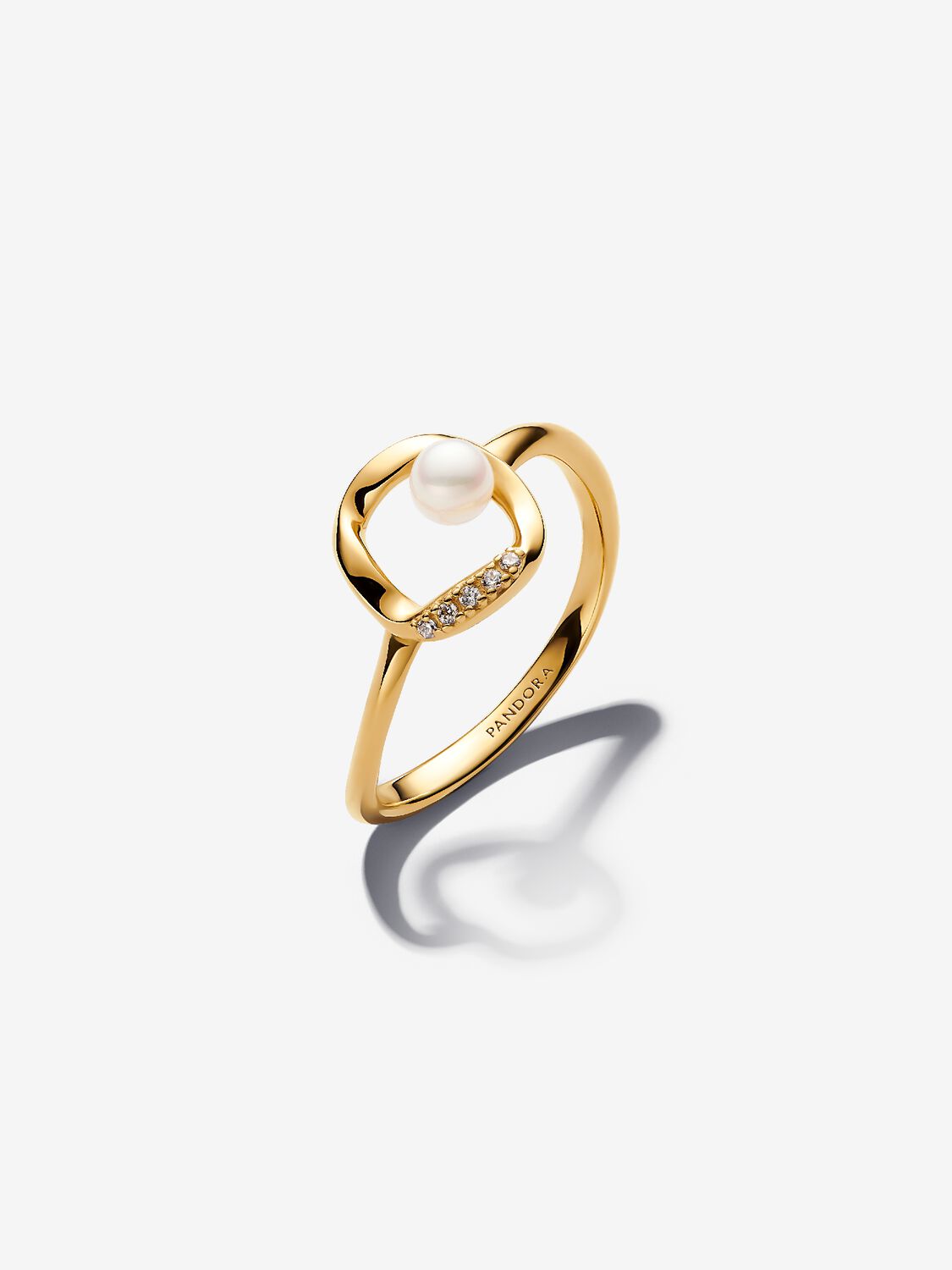 Anello Cerchio Linea Sinuosa con Perla d'Acqua Dolce Coltivata e Pavè Placcatura in Oro 14k
