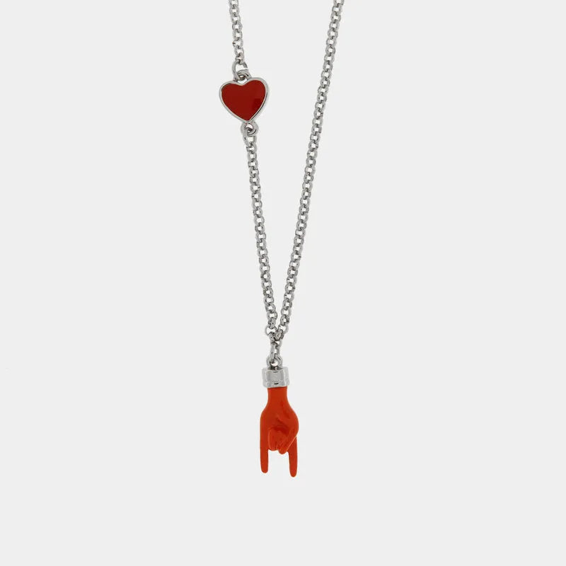 Collana in Metallo con pendente corna portafortuna e cuore rosso