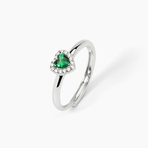 Anello in argento con smeraldo sintetico