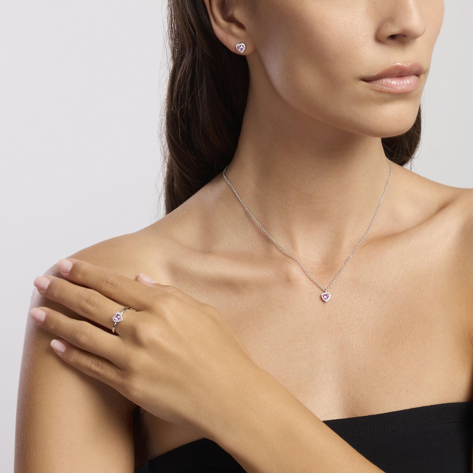 Anello in argento con zirconi e tormalina sintetica