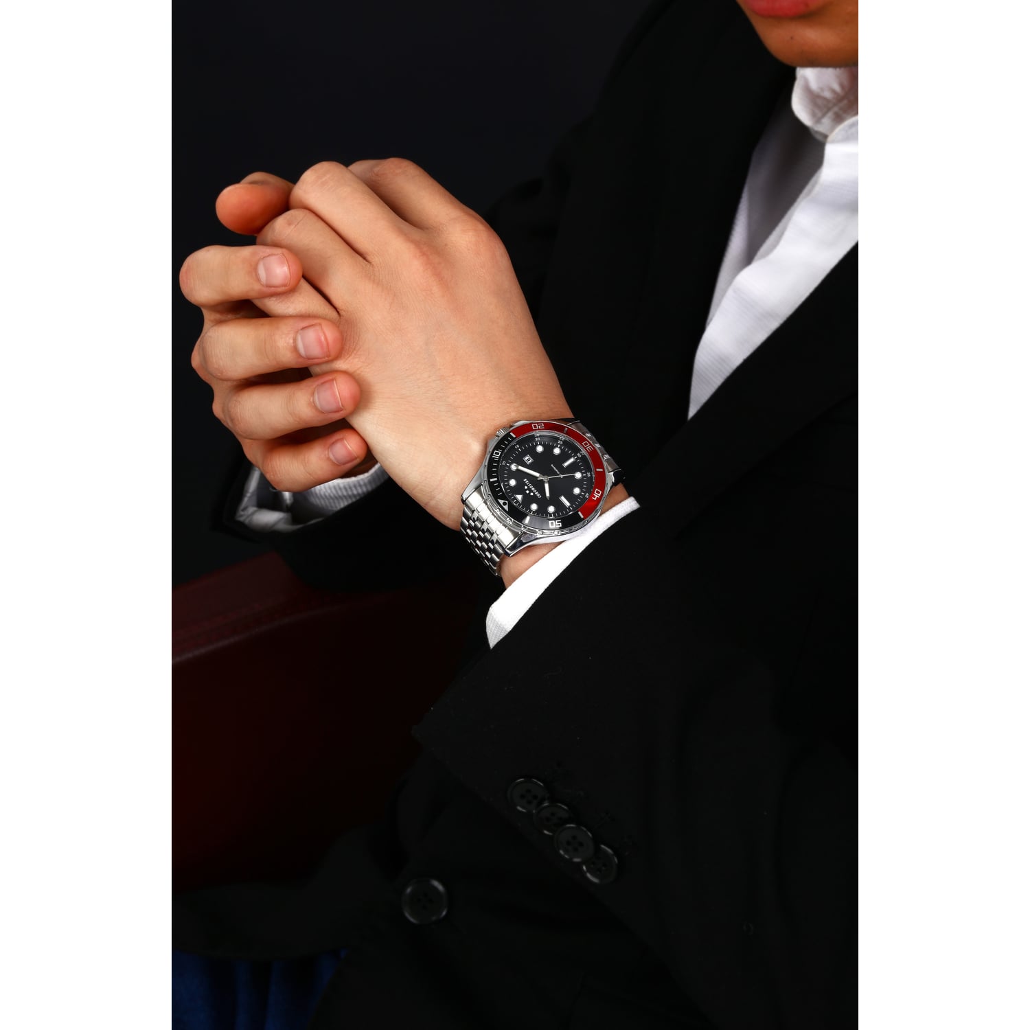 Captain 2.0 Red & Black Dial 43mm 4