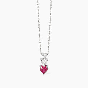 Girocollo con cuori in zirconi e rubino sintetico