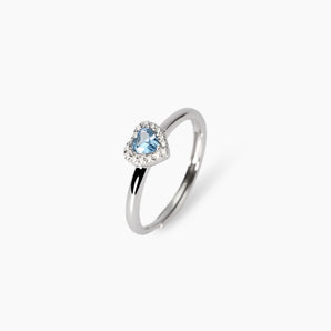 Anello con acquamarina sintetica