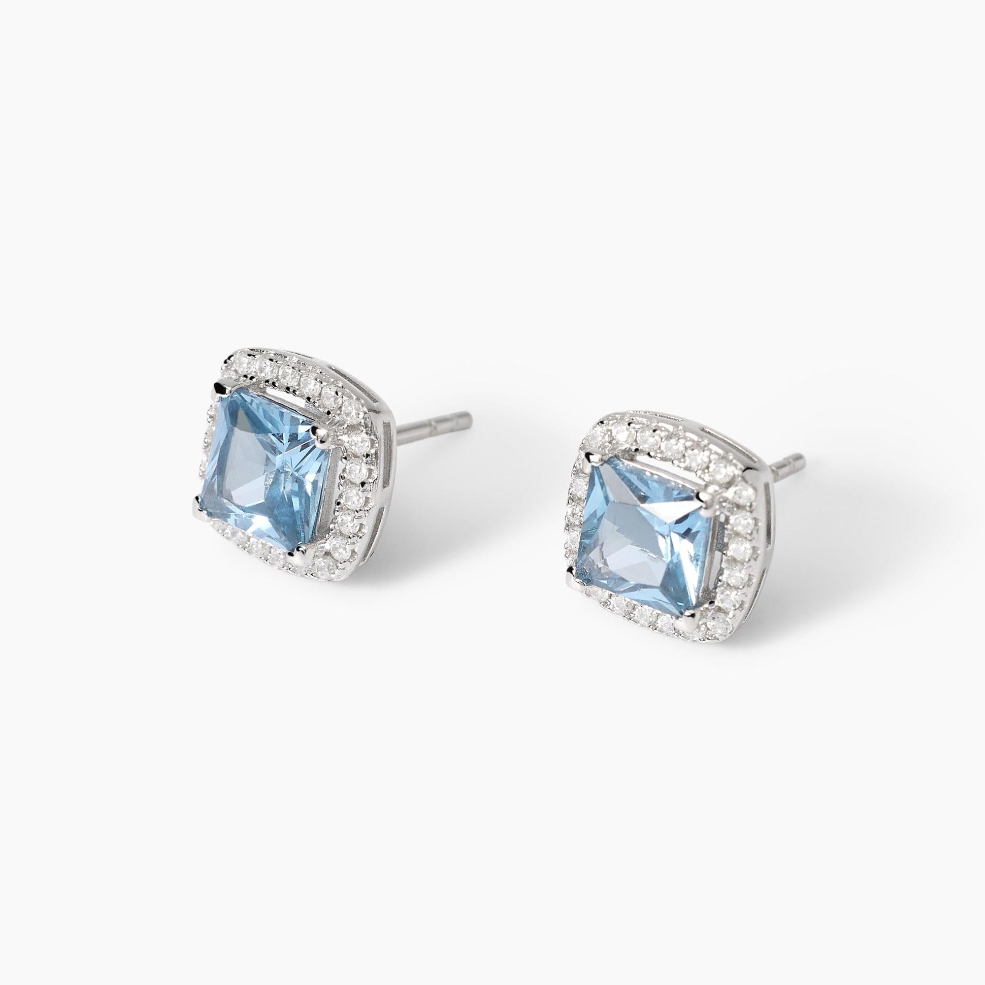 Orecchini con acquamarina sintetica taglio cuore