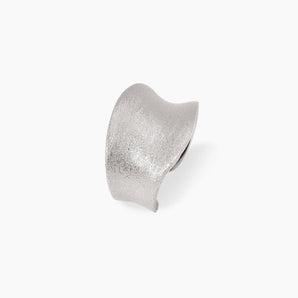 Anello regolabile in argento bulinato