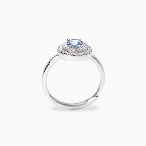 Anello con acquamarina sintetica e zirconi