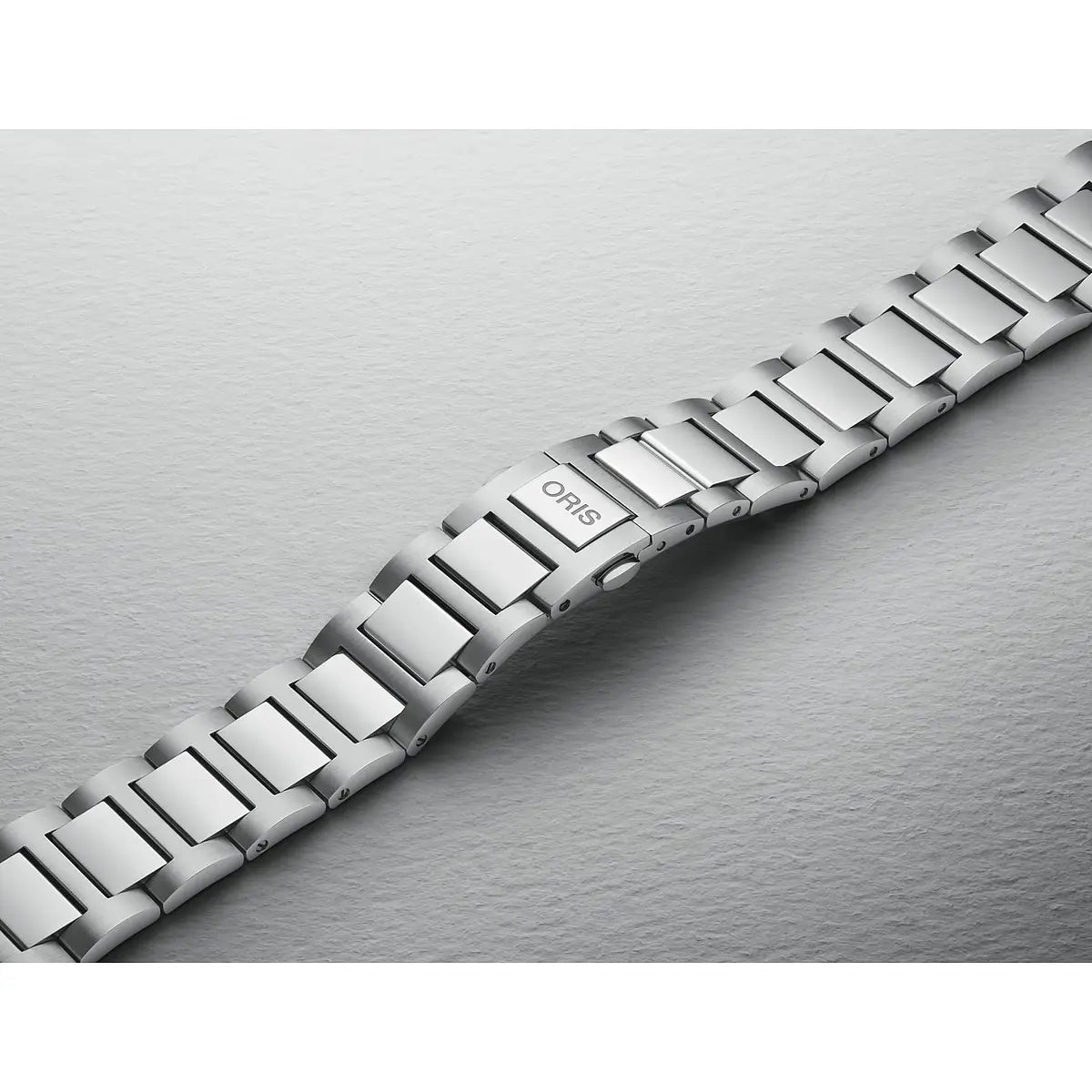 Big Crown Pointer Date